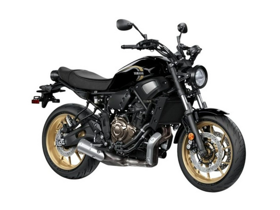 2026 Yamaha XSR700