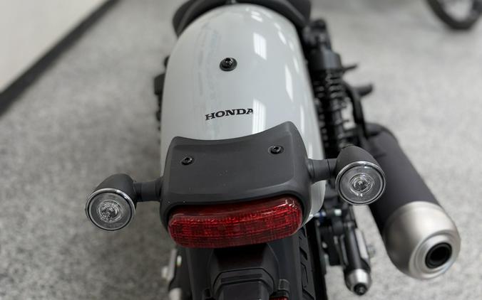 2026 Honda Rebel 500 Pearl Smoky Gray - h2910