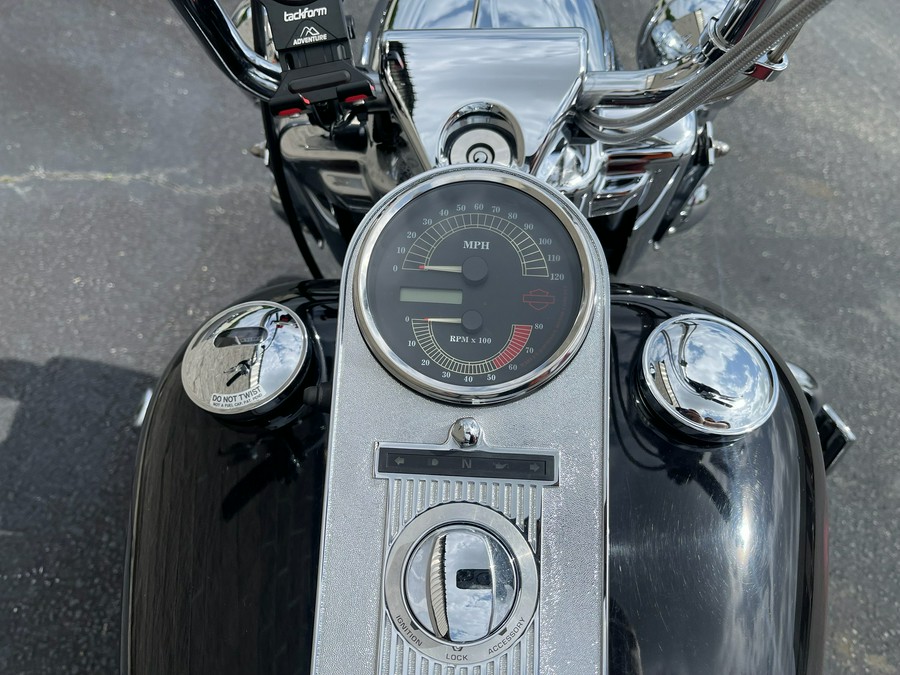 2003 Harley-Davidson FLHRCI Road King® Classic