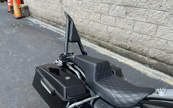 2003 Harley-Davidson FLHRCI Road King® Classic