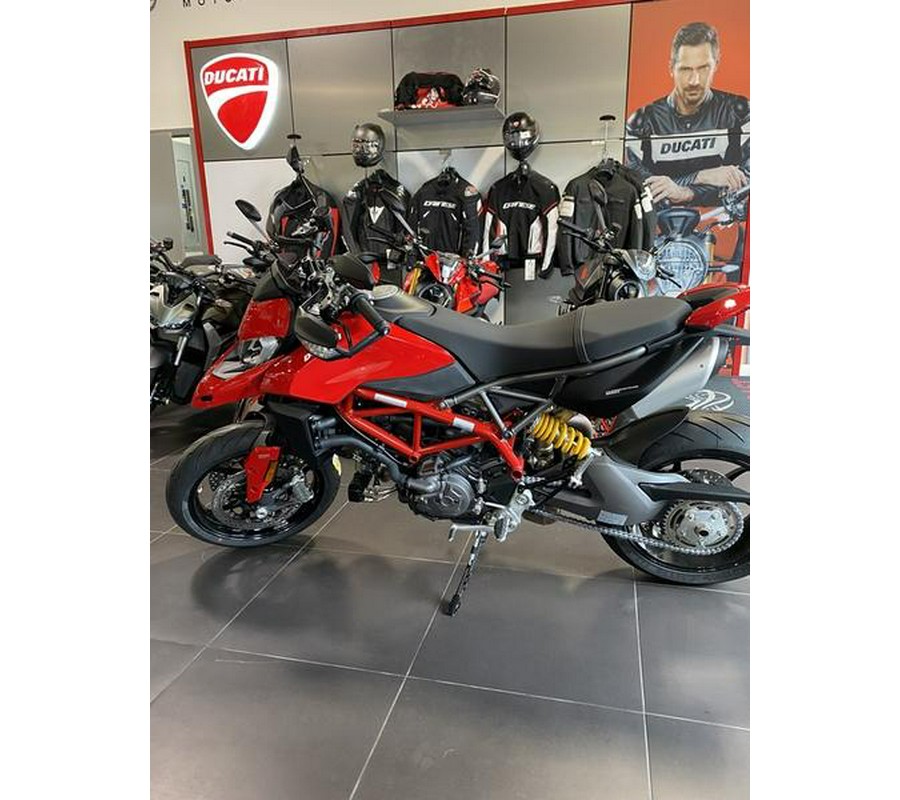 2023 Ducati Hypermotard 950 Ducati Red