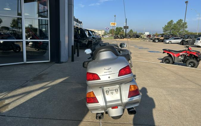 2005 Honda GOLD WING