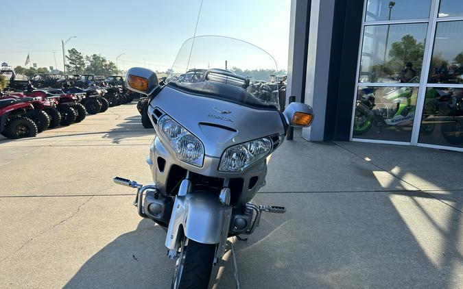 2005 Honda GOLD WING