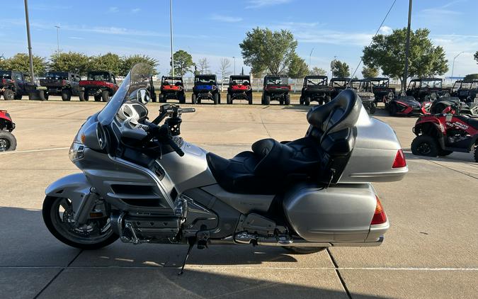 2005 Honda GOLD WING