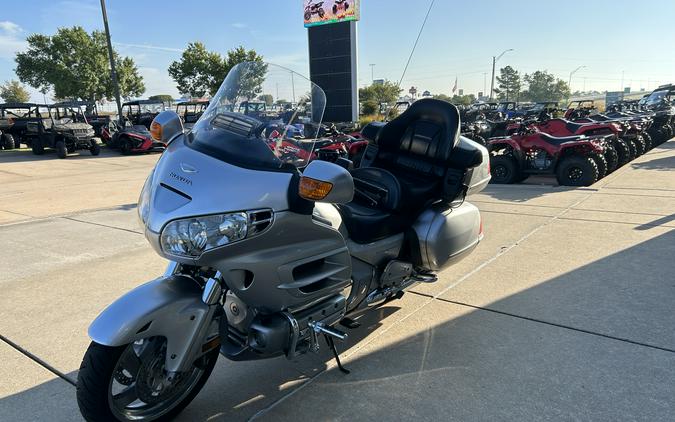 2005 Honda GOLD WING