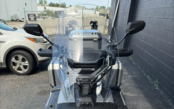 2025 Can-Am Canyon? XT