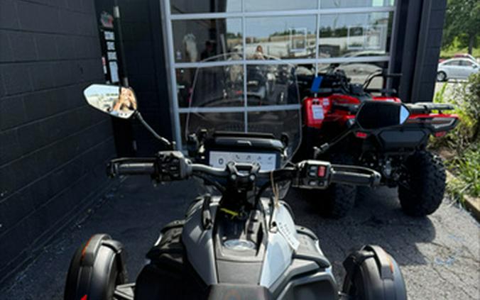 2025 Can-Am Canyon? XT