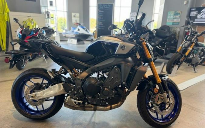 2025 Yamaha MT 09 SP