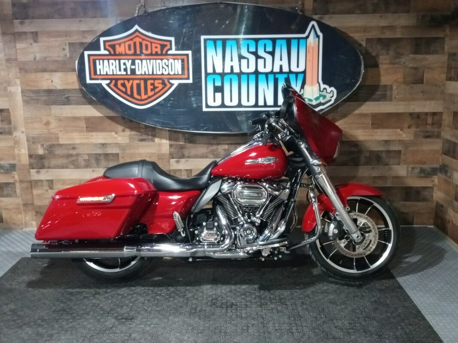 2021 Harley-Davidson Street Glide® Base