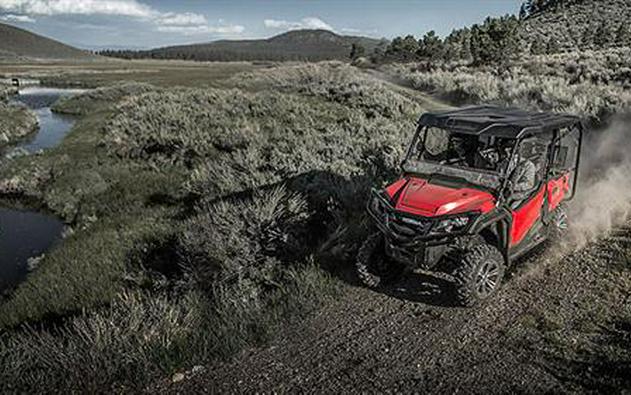 2017 Honda Pioneer 1000-5 Deluxe