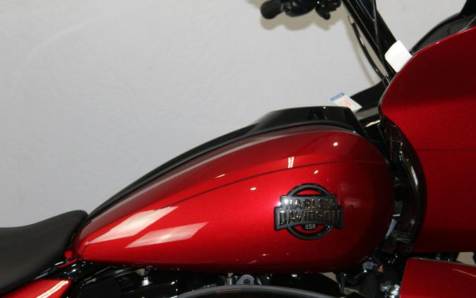 2026 Harley-Davidson® Road Glide Limited Brilliant Red