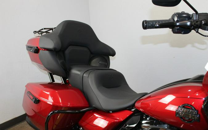 2026 Harley-Davidson® Road Glide Limited Brilliant Red
