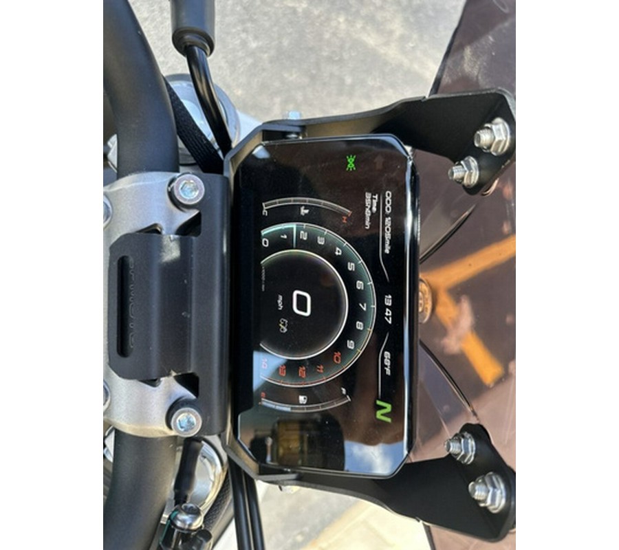 2025 CFMOTO NK 450