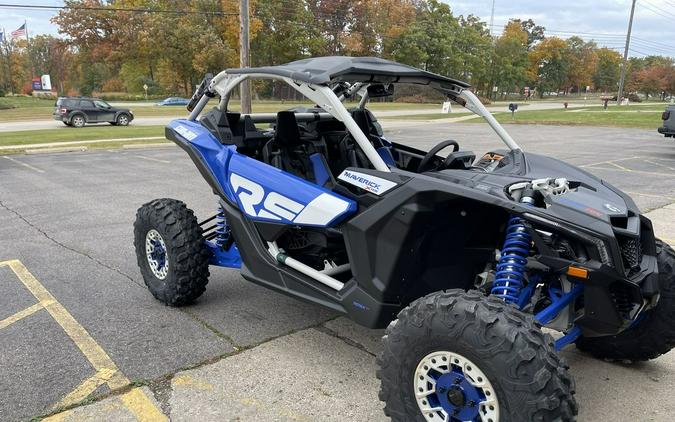 2022 Can-Am® Maverick X3 X rs Turbo RR With Smart-Shox Intense Blue / Carbon Black / Cha