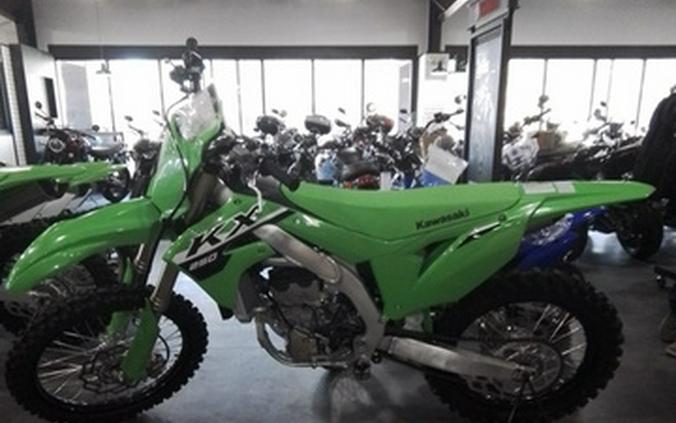 FIRST LOOK! 2024 KAWASAKI KX250, KX112, KX85 & KX65 MODELS