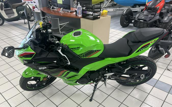 2024 Kawasaki Ninja® 500 KRT Edition