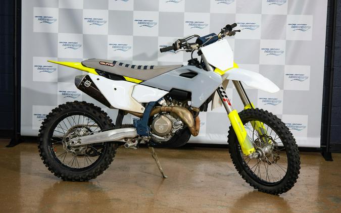 2024 Husqvarna Motorcycles FX450