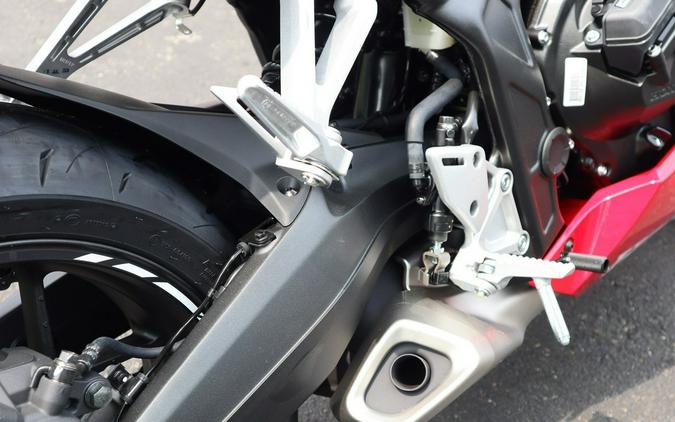 2026 CBR650R E-Clutch - Honda