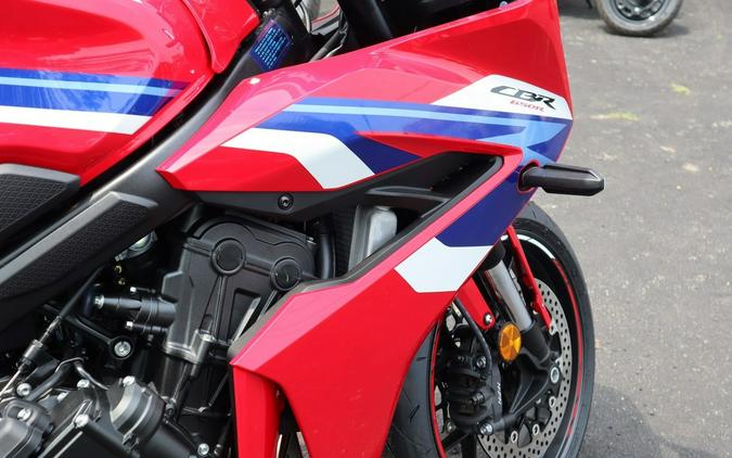 2026 CBR650R E-Clutch - Honda