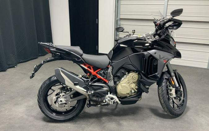2026 Ducati Multistrada V4 S Travel & Radar Thrilling Black