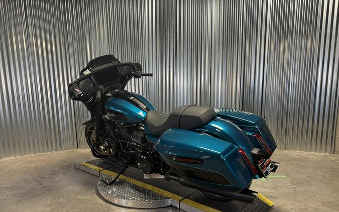 2026 Harley-Davidson Street Glide Teal Thunder / Vivid Black Black Trim
