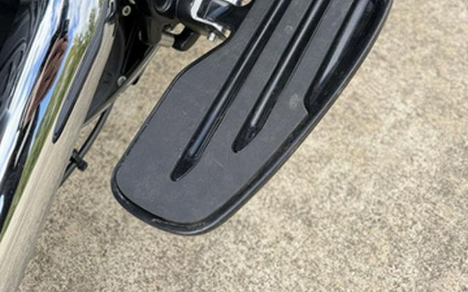 2023 Indian Scout Sixty Black Metallic