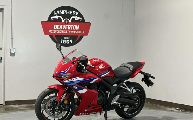 2026 Honda CBR650R E-Clutch