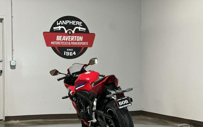 2026 Honda CBR650R E-Clutch