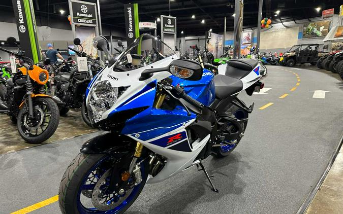 2024 SUZUKI GSX-R750