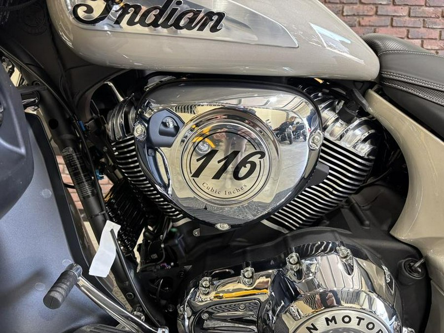 2025 Indian Motorcycle® Roadmaster® Limited Silver Quartz Metallic