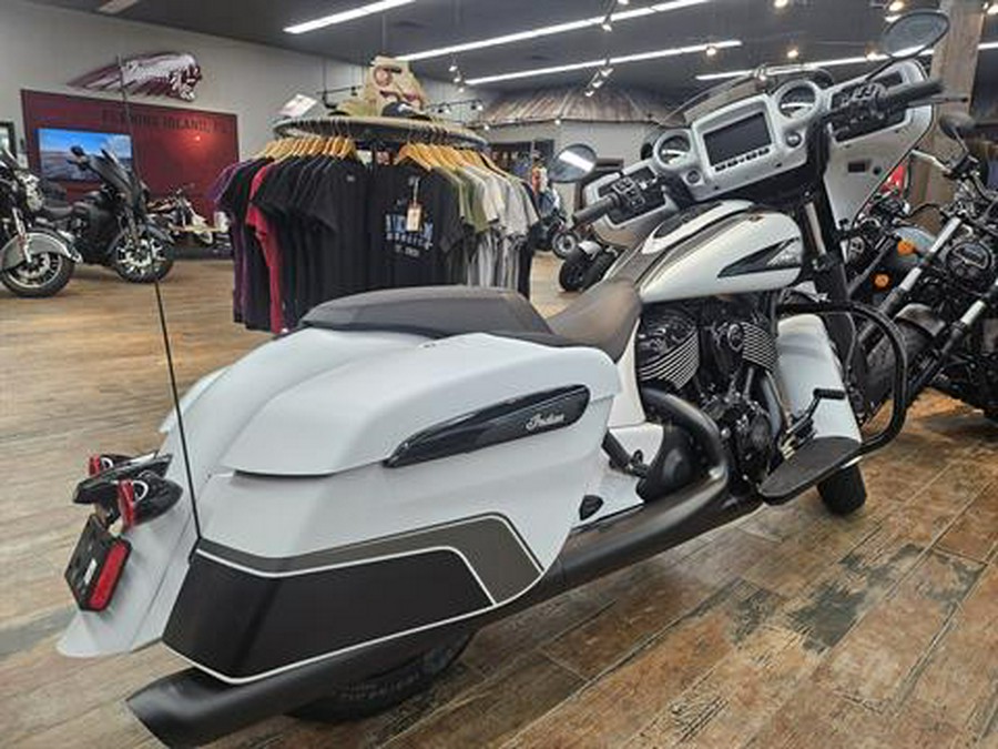 2024 Indian Motorcycle Chieftain® Dark Horse® with PowerBand Audio Package