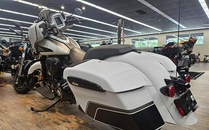 2024 Indian Motorcycle Chieftain® Dark Horse® with PowerBand Audio Package