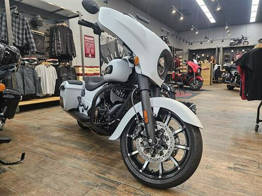 2024 Indian Motorcycle Chieftain® Dark Horse® with PowerBand Audio Package