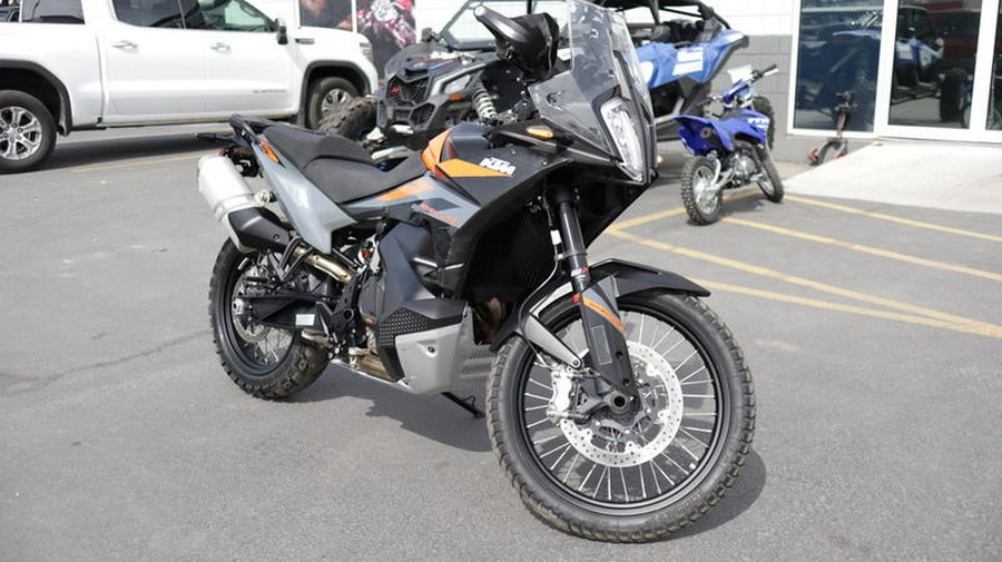 2023 KTM 890 Adventure