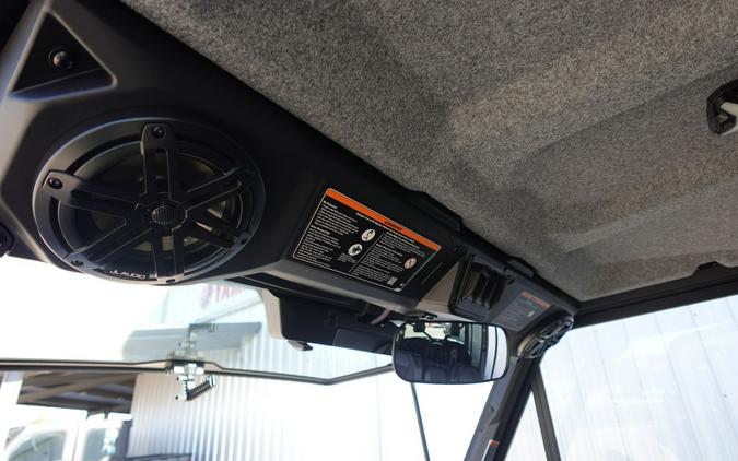 2026 Can-Am Defender MAX Limited HD11