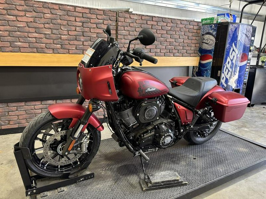 2025 Indian Motorcycle® Sport Chief RT Sunset Red Smoke