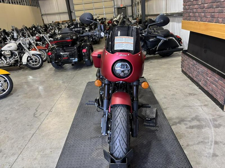 2025 Indian Motorcycle® Sport Chief RT Sunset Red Smoke