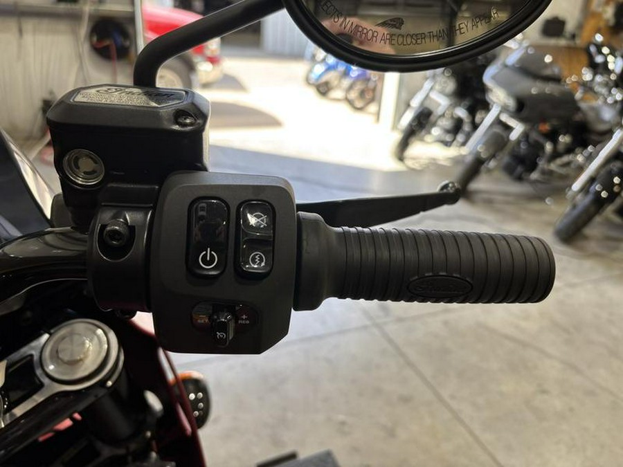 2025 Indian Motorcycle® Sport Chief RT Sunset Red Smoke