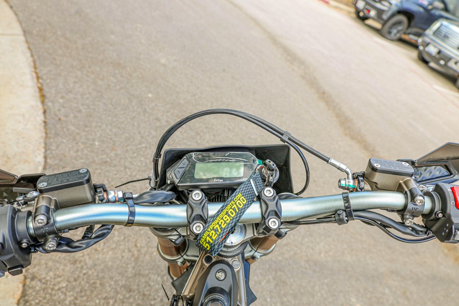 2025 SURRON ULTRA BEE