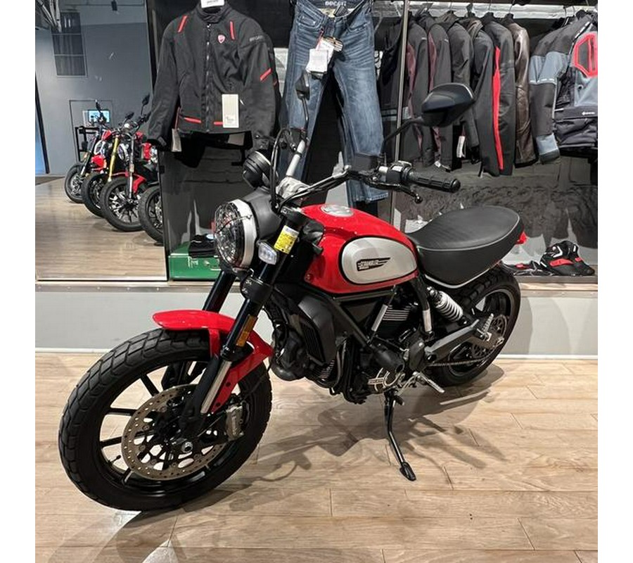 2022 Ducati Scrambler Icon Rosso Ducati