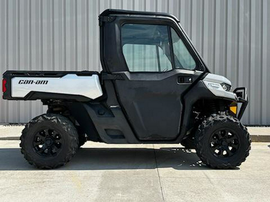 2021 Can-Am Defender Limited HD10