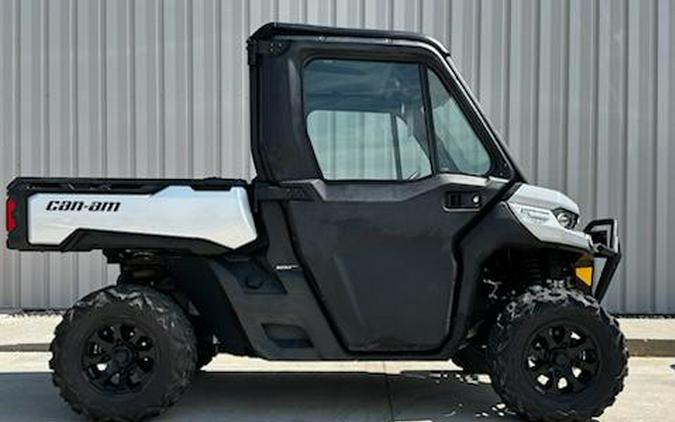 2021 Can-Am Defender Limited HD10