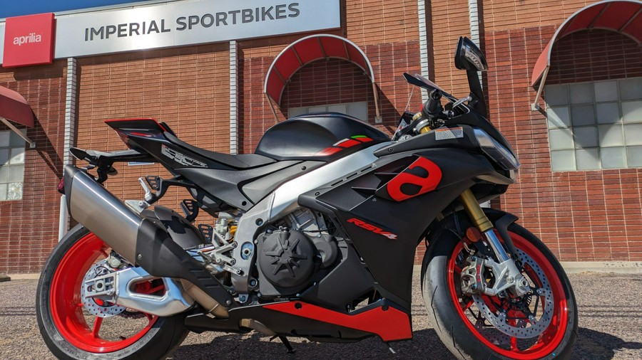 2024 Aprilia RSV4 1100