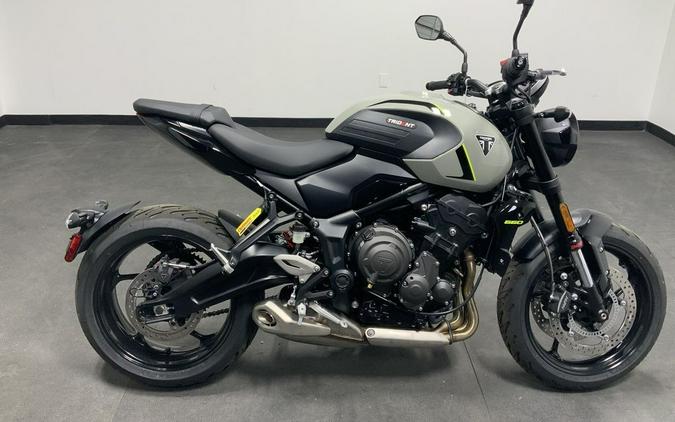 2026 Triumph Trident 660 Stone grey