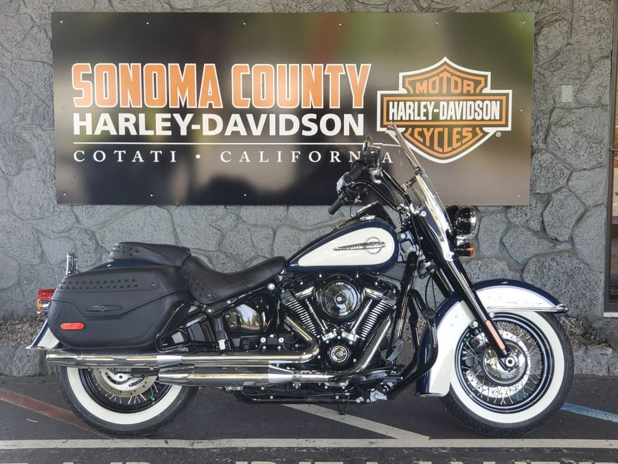 2019 Harley-Davidson Heritage Classic 107