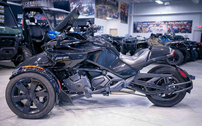 2020 Can-Am® Spyder® F3