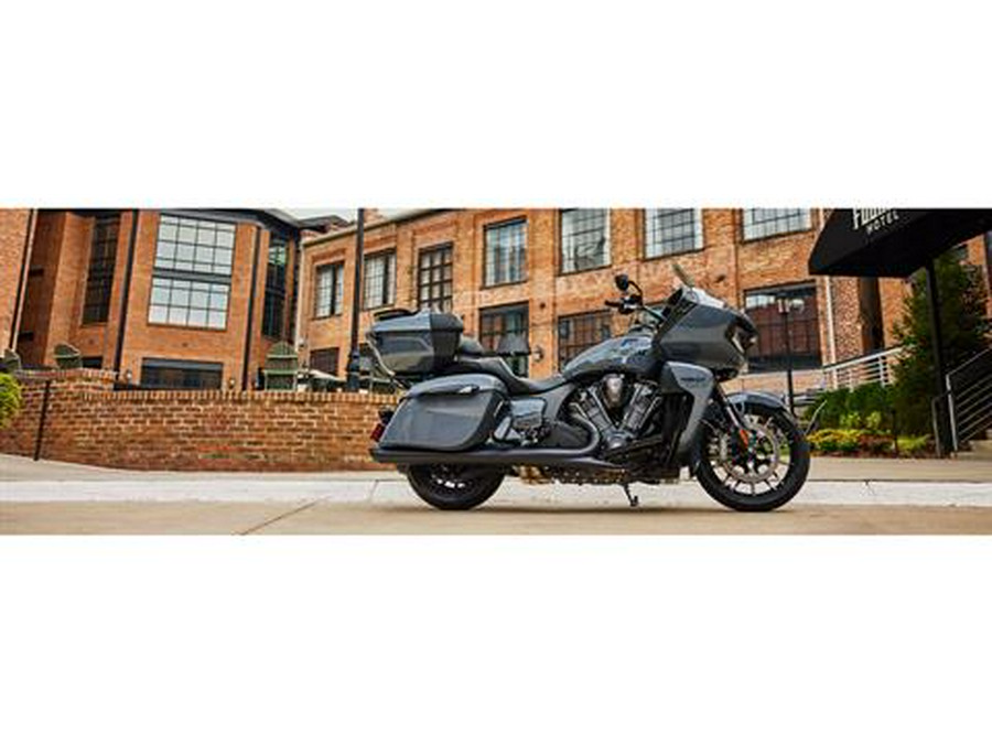 2024 Indian Motorcycle Pursuit® Dark Horse®