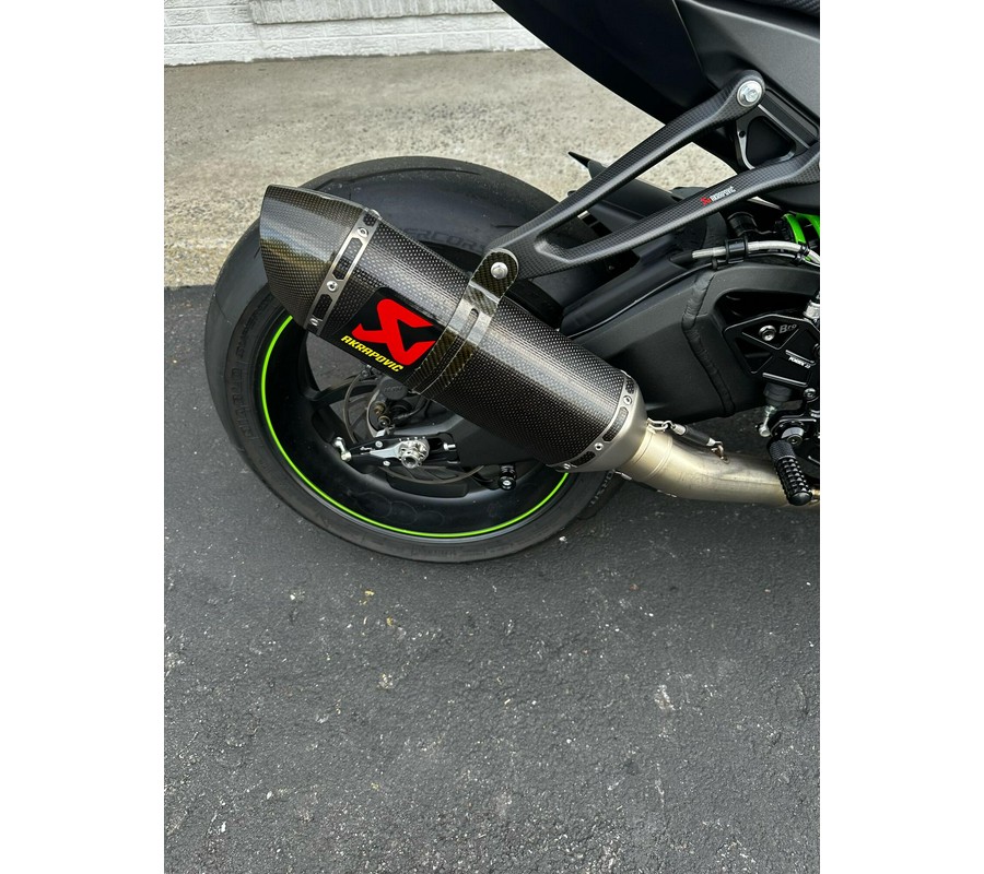 2018 Kawasaki Ninja ZX-10RR Base