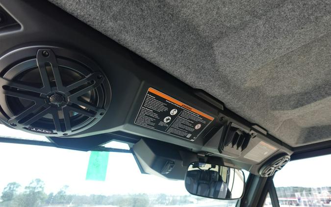 2026 Can-Am Defender MAX Limited HD11