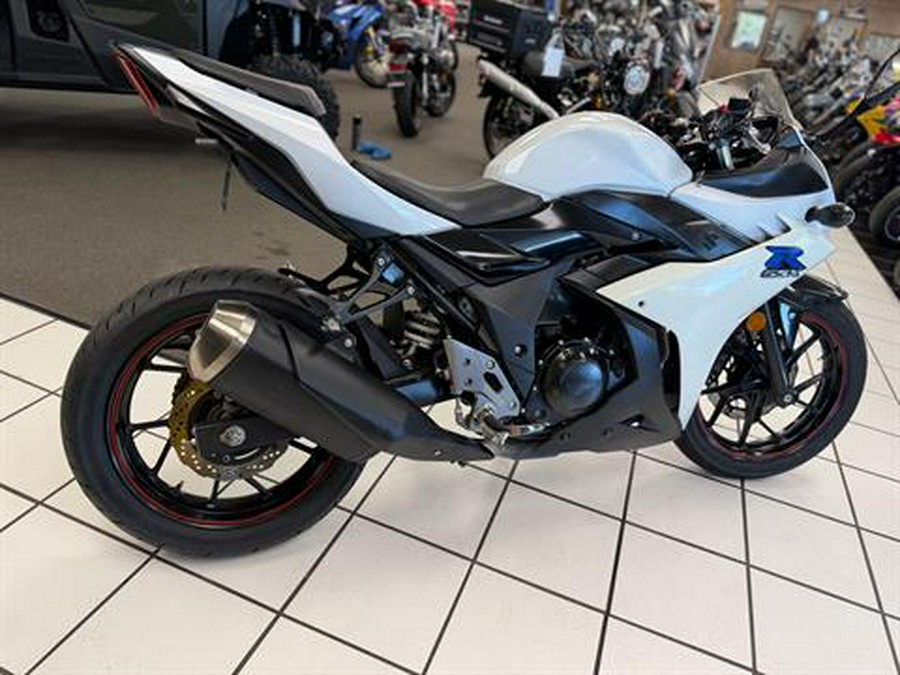 2021 Suzuki GSX250R ABS